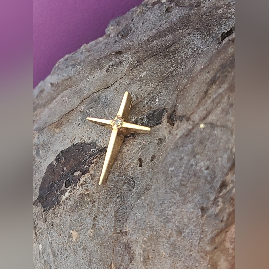 Solid 14kt Gold Crucifix Pendant With Genuine Diamond